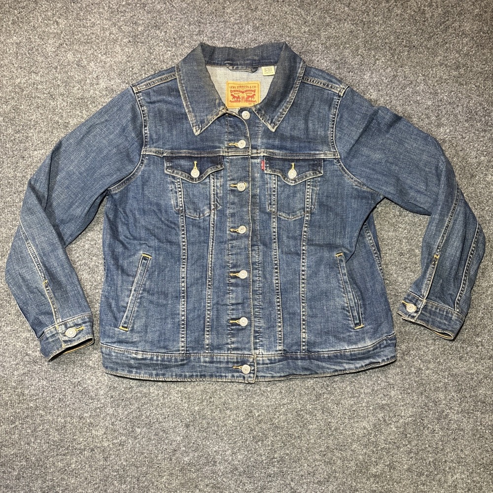 Levi's Trucker Jacket Womens 1X Blue Denim Button Front Stretch Classic